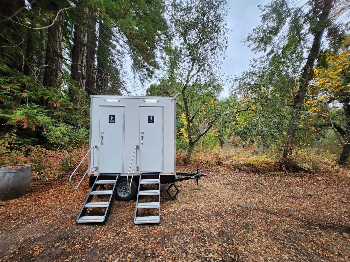Short tow Compact Series portable bathroom trailer, the smallest rental unit in the Mavirus fleet